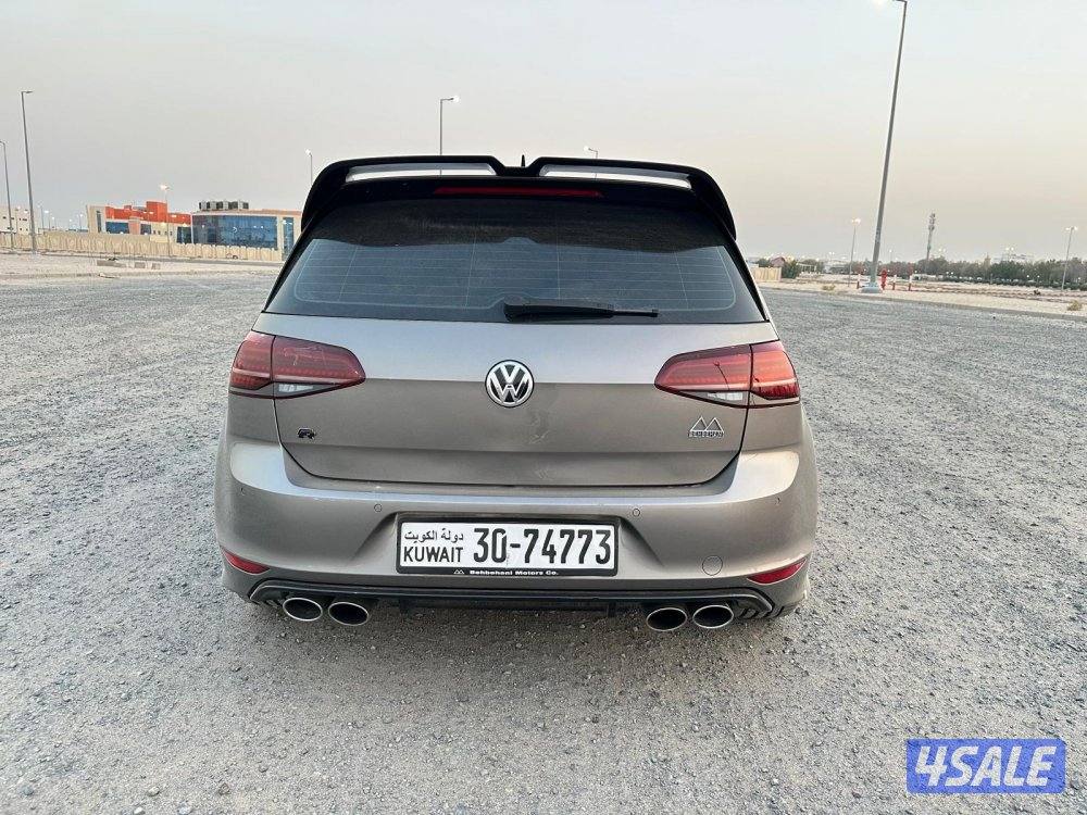 فولكسفاغن جولف R موديل ٢٠١٦ بحالة الوكالة5