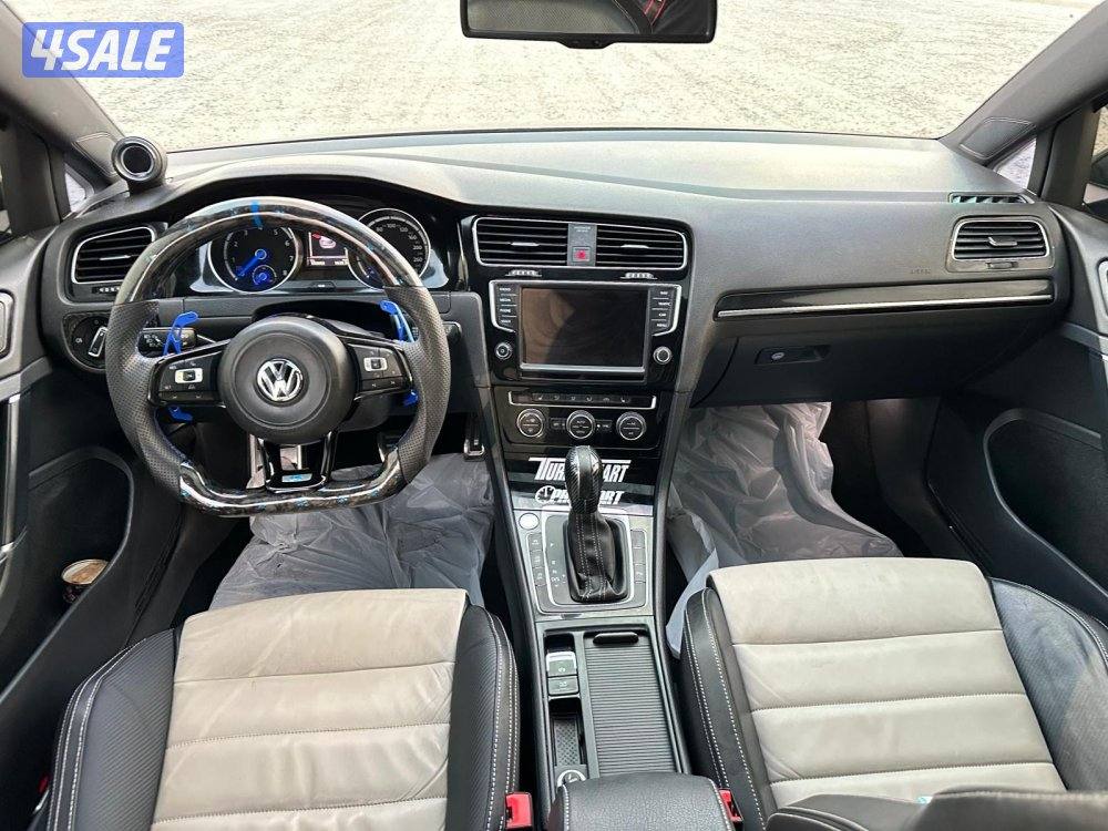 فولكسفاغن جولف R موديل ٢٠١٦ بحالة الوكالة10