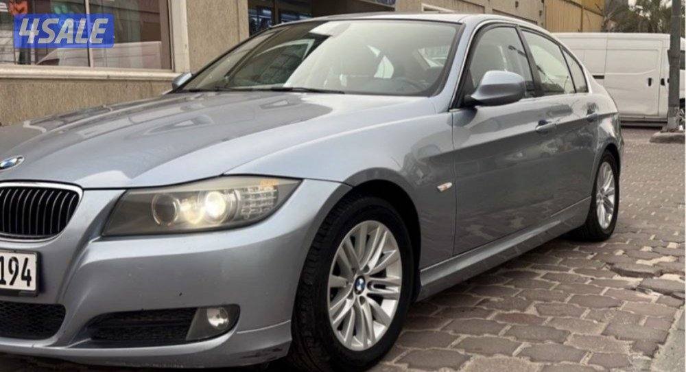 للبيع BMW 323i 20114