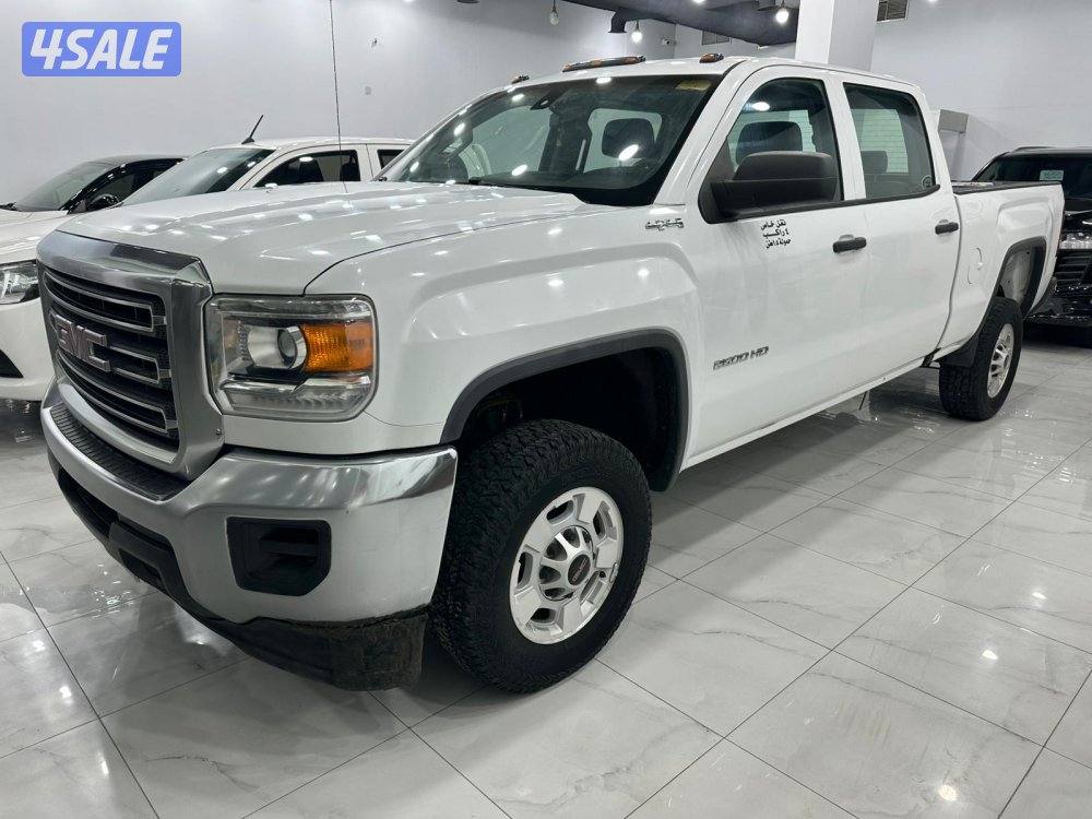 للبيع وانيت جي ام سي غمارتين موديل ٢٠١٧ وارد الوكاله عداد ٣١٢ ألف كم0