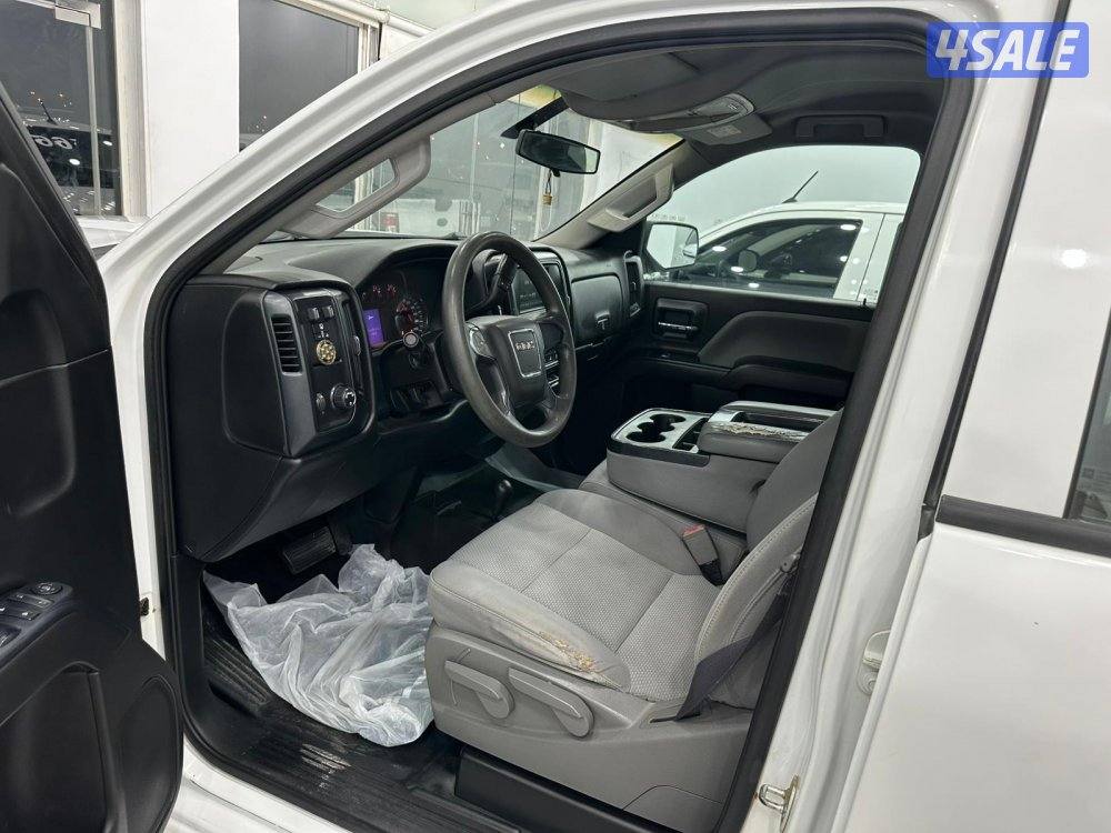 للبيع وانيت جي ام سي غمارتين موديل ٢٠١٧ وارد الوكاله عداد ٣١٢ ألف كم2