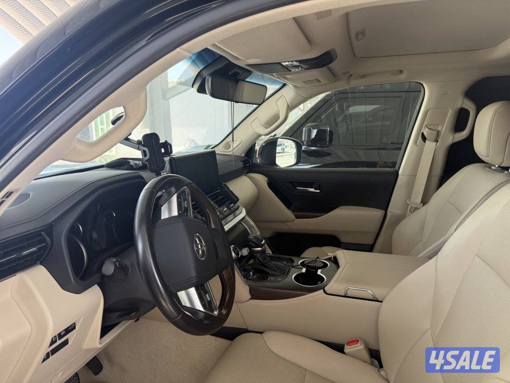 لاند كروزر موديل 2024  GXR  ايرو اس1