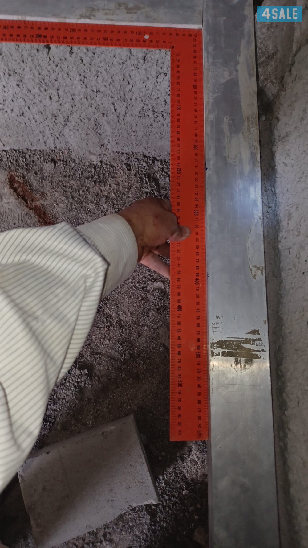 مساح داخلي وخارجي وسيجما وصبغ وترميمات وعازل اسطح جيتاروف ابو عمر5