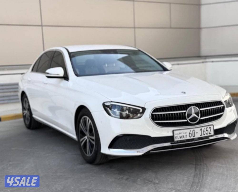 للبيع مرسيدس E200 موديل 2022 صبغ الوكالة عداد 30 الف كم1