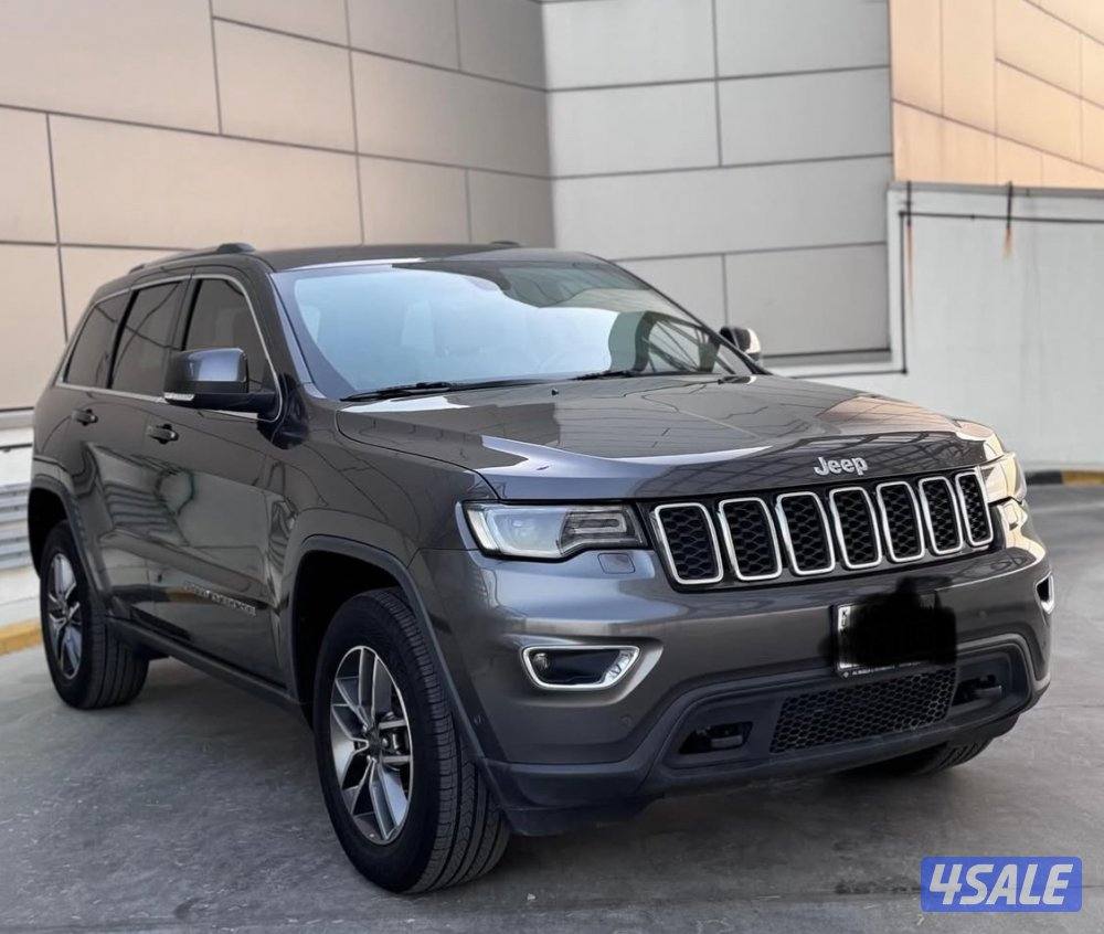 للبيع جيب جراند شيروكي موديل 2020 V6 صبغ الوكالة2