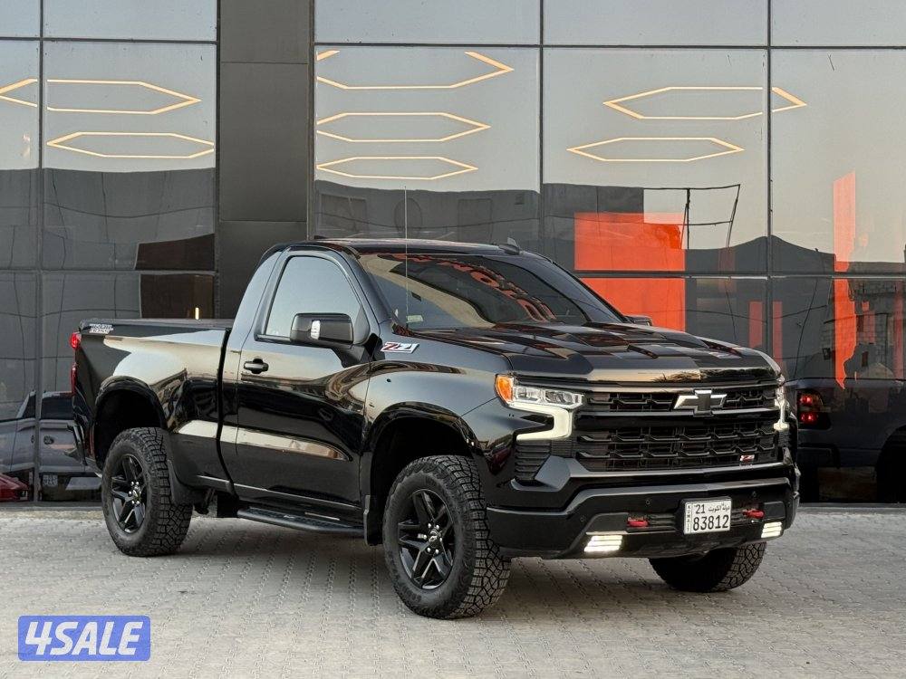 SILVERADO TRAIL BOSS Z71 _ 2024 صبغ الوكالة0