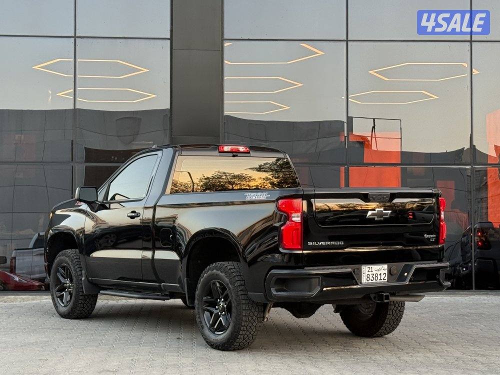 SILVERADO TRAIL BOSS Z71 _ 2024 صبغ الوكالة3