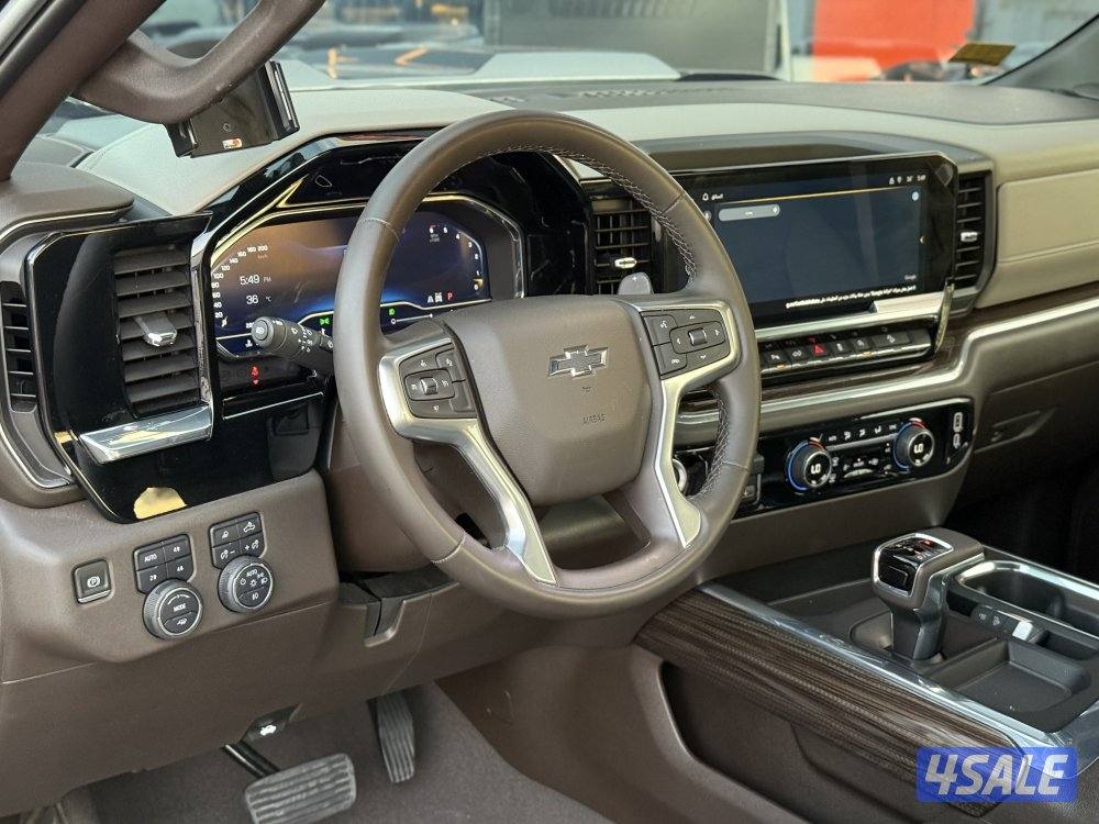 SILVERADO TRAIL BOSS Z71 _ 2024 صبغ الوكالة7