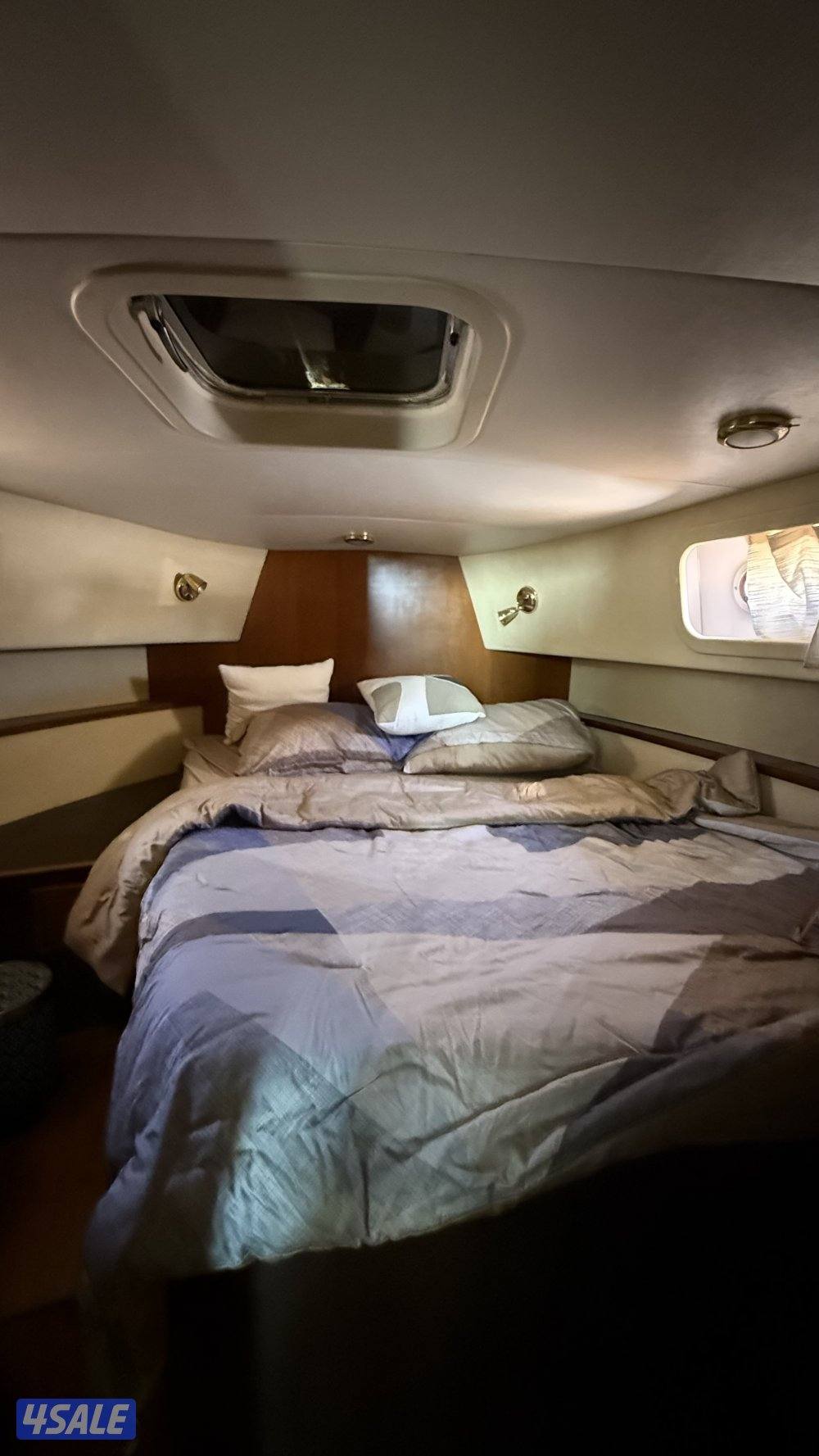 للبيع ميني يخت دبي مارين ٣٨ قدم5