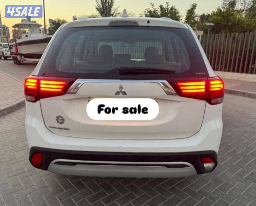 اوتلاندر موديل 2022 فل ابشن بدون فاتحه عداد 147 الف1