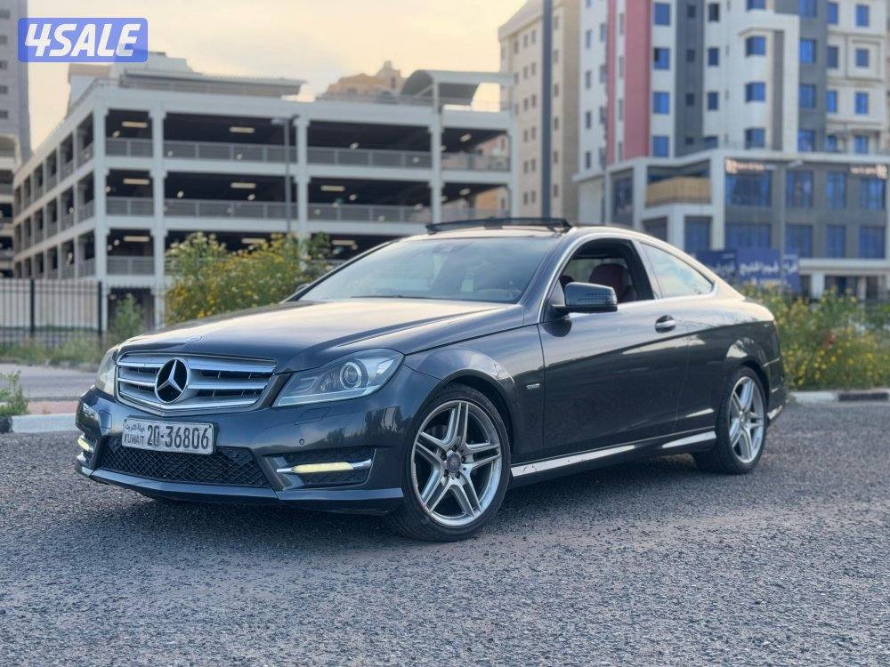 للبيع مرسيدس c250 كوبيه موديل 20120