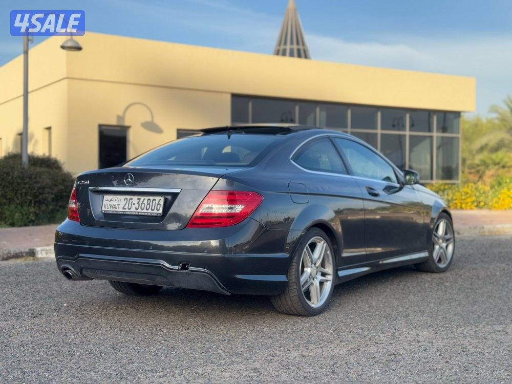 للبيع مرسيدس c250 كوبيه موديل 20122