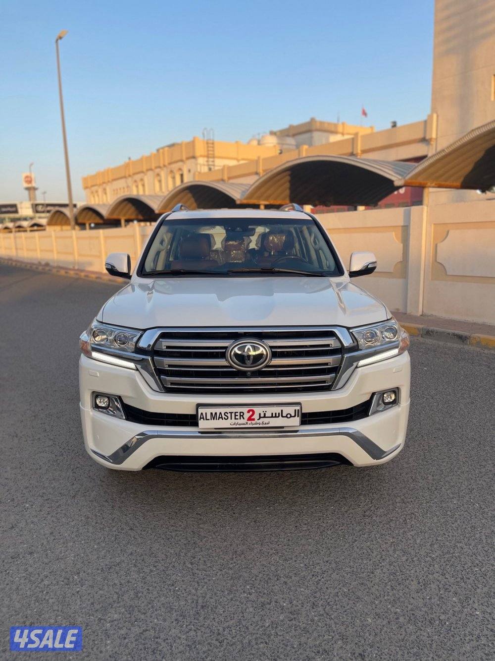 لاند كروز VXR  وارد الخليج صبغ الوكاله شرط الفحص4