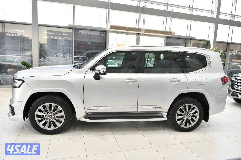 تويوتا لاندكروزر VX - ايرو اس2