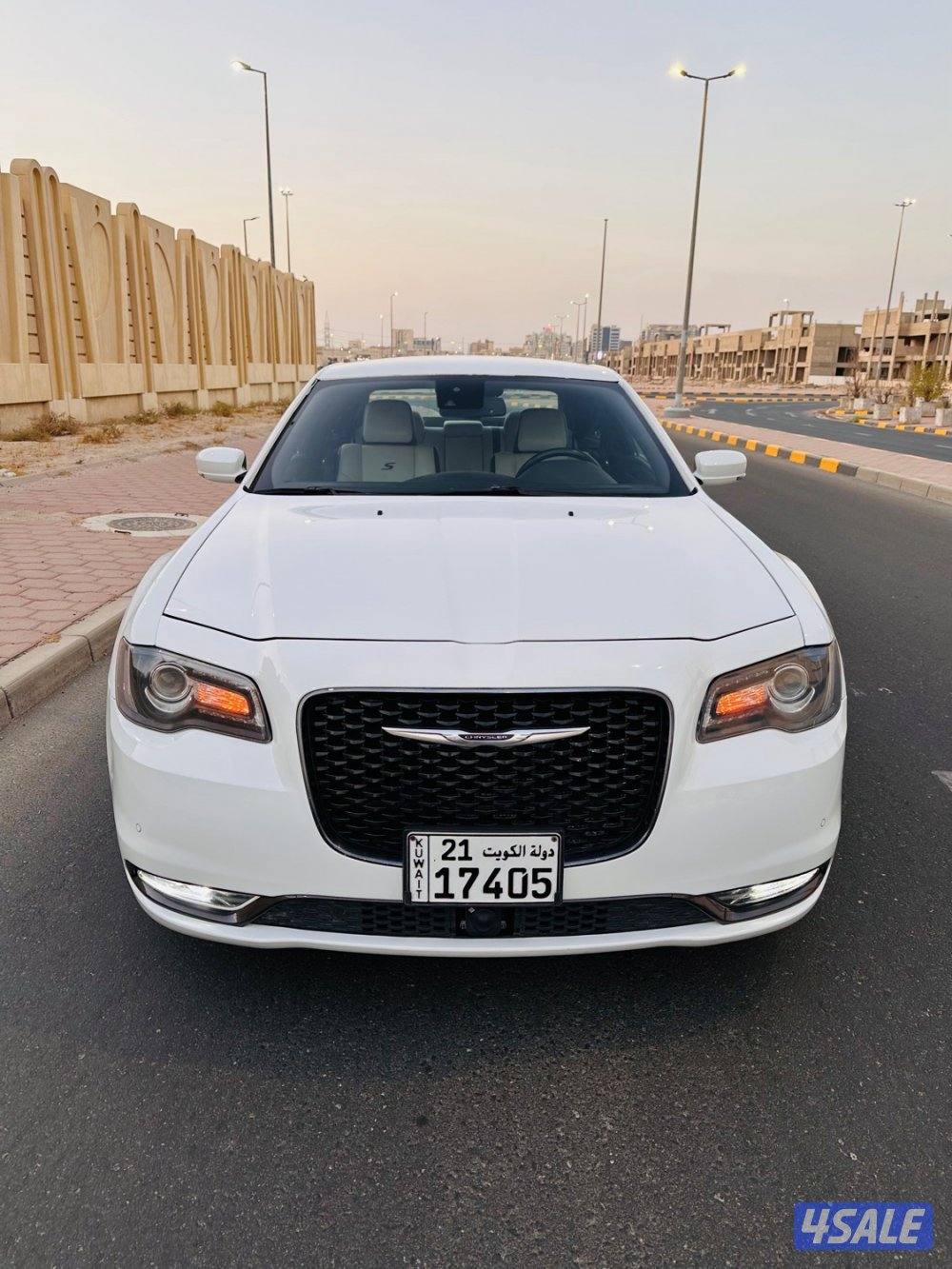 🚘 كرايزلر- S300- 20216
