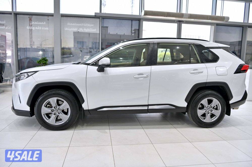 تويوتا راف فور2