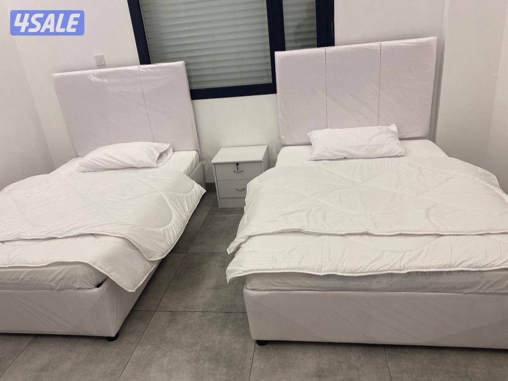 سراير طبيه ودواشك وكبتات ويوجد سراير حديد وخشب سرير طبي سراير طبيه1