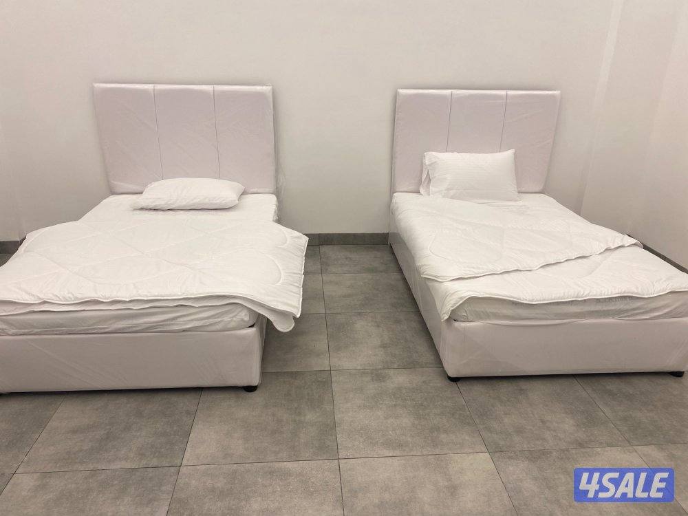 سراير طبيه ودواشك وكبتات ويوجد سراير حديد وخشب سرير طبي سراير طبيه4