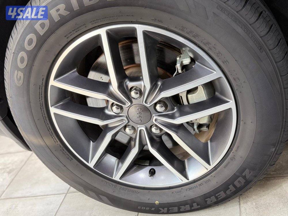 Jeep Grand Cherokee Limited جيب قراند شيروكي3