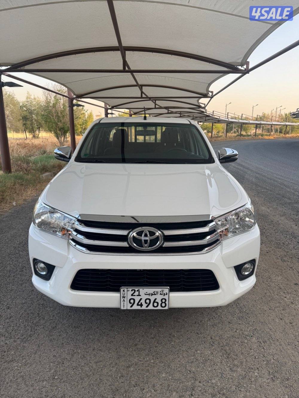 هايلكس 2023 الساير جير اوتوماتيك عداد (40) الف كم4