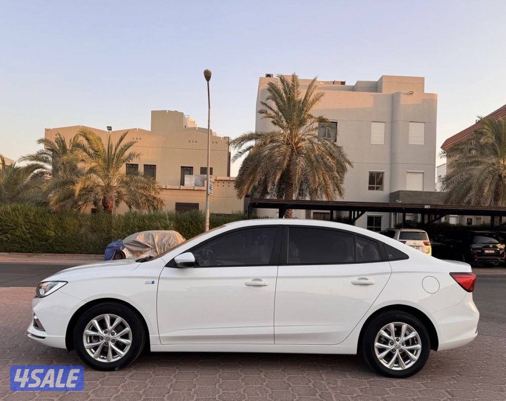 ام جي 5 موديل 2022 عداد 22 الف صبغ الوكاله2