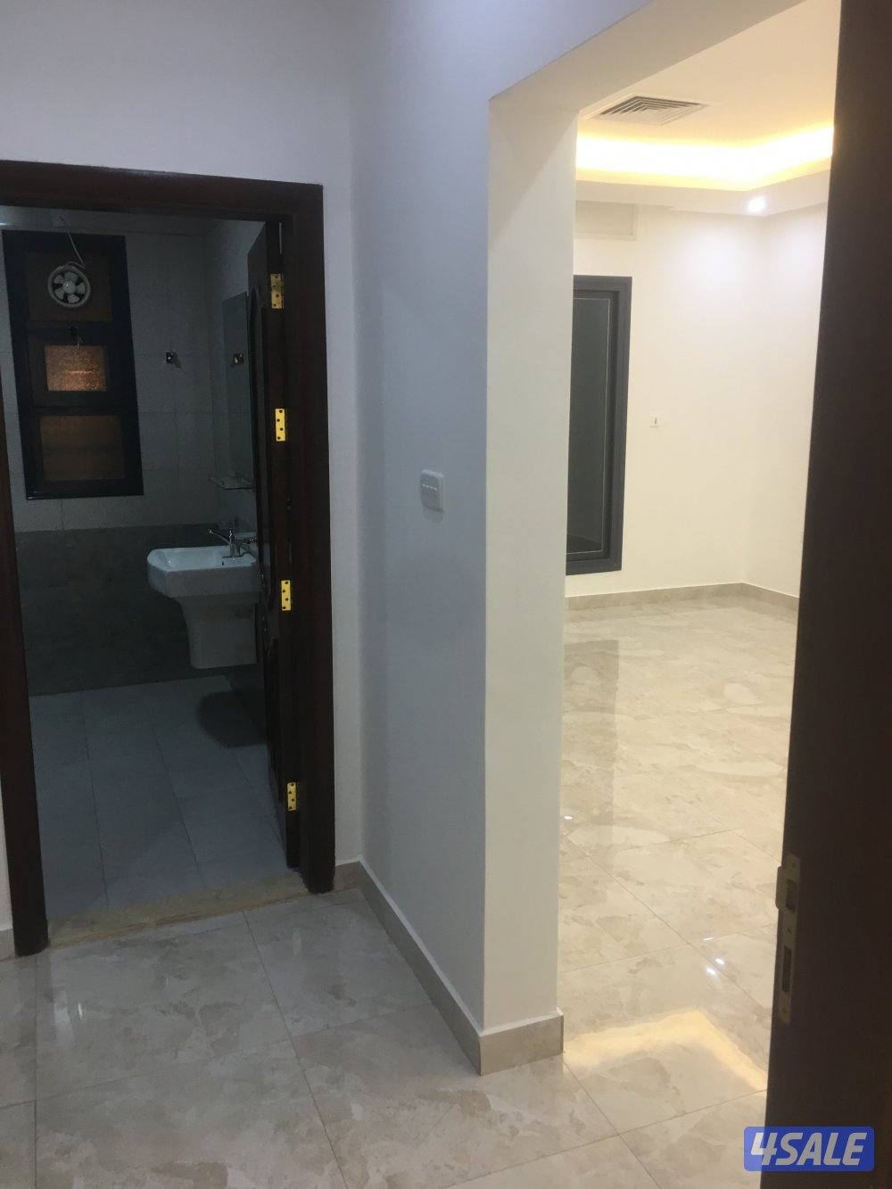 للايجار في السلام  دور مع ٢ بلكونه كبيره5