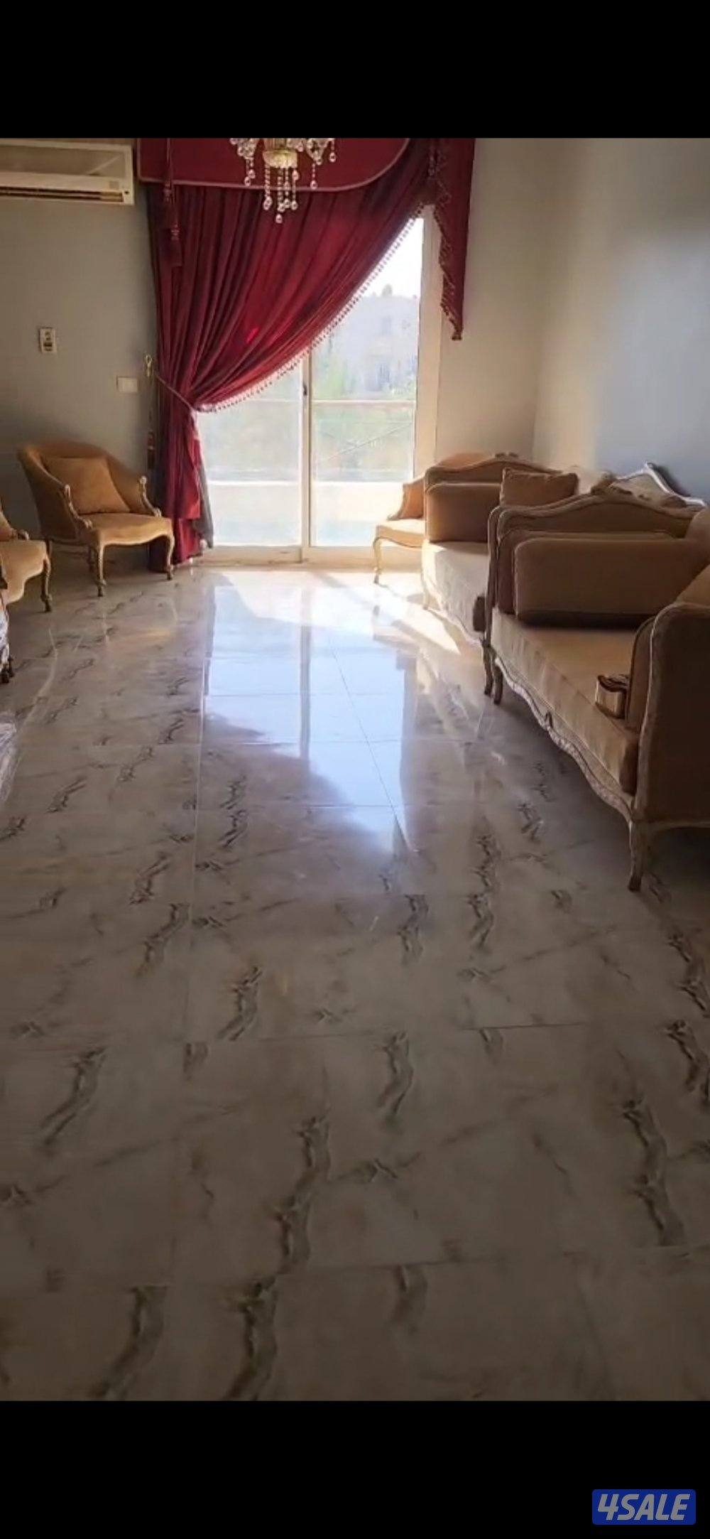 للبيع شقة مفروشة مجددة بالكامل في مدينة زايد،كمبوند حدائق المهندسين11