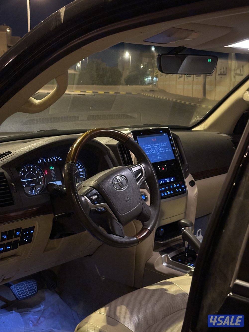 للبيع لاندكروزر ٢٠١٦4