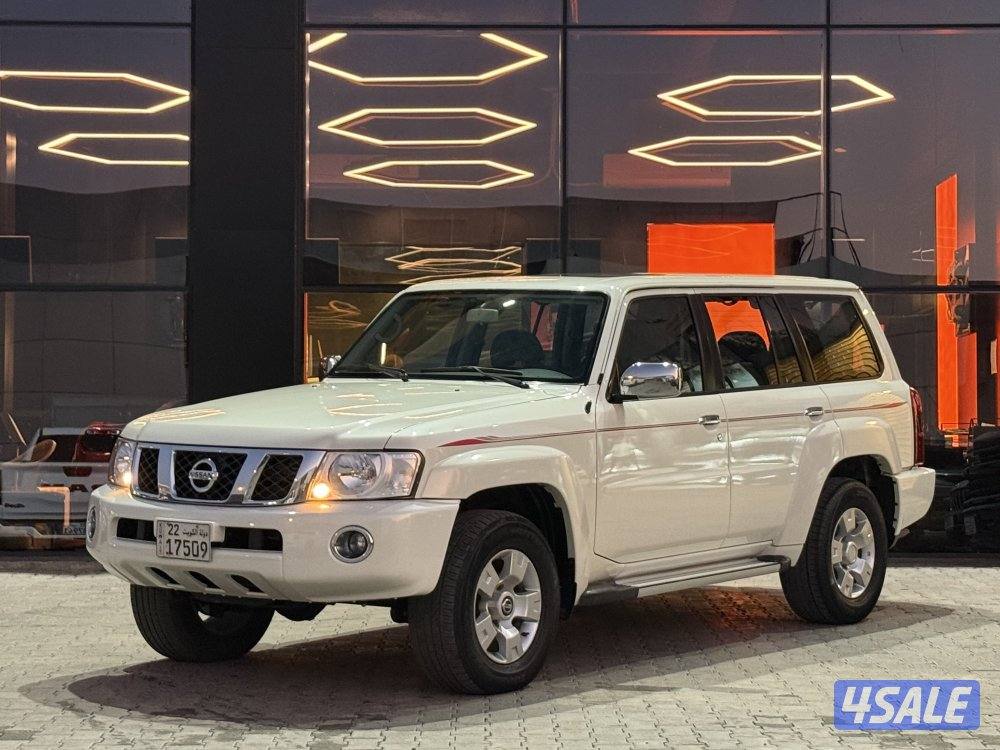 NISSAN SAFARI _20231
