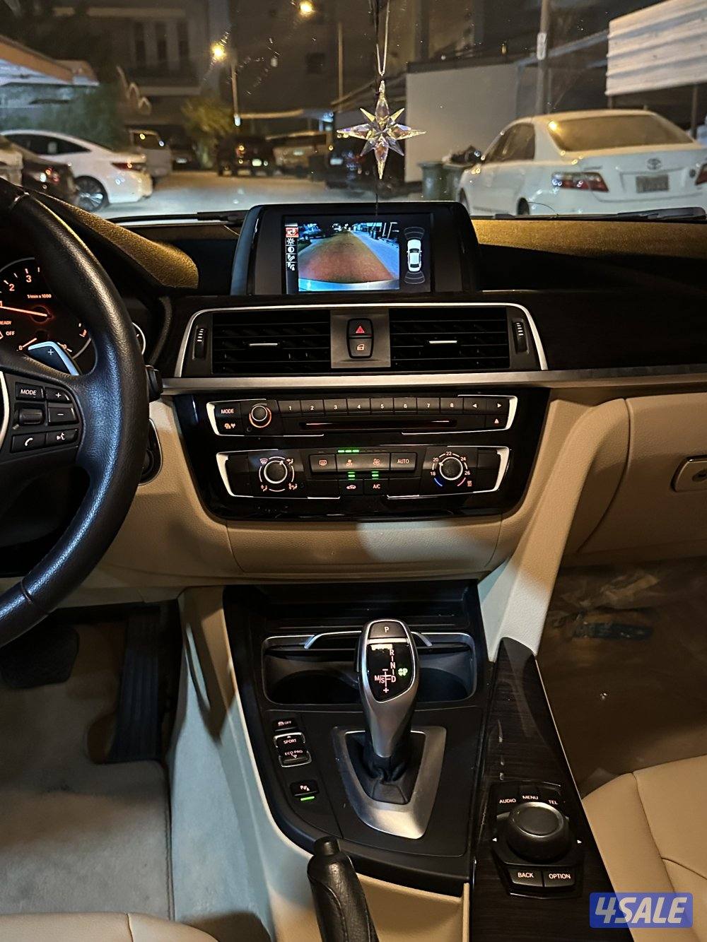 للبيع bmw 320i موديل 2016 ماشي 80الف شرط الفحص بحاله ( ممتازه )0