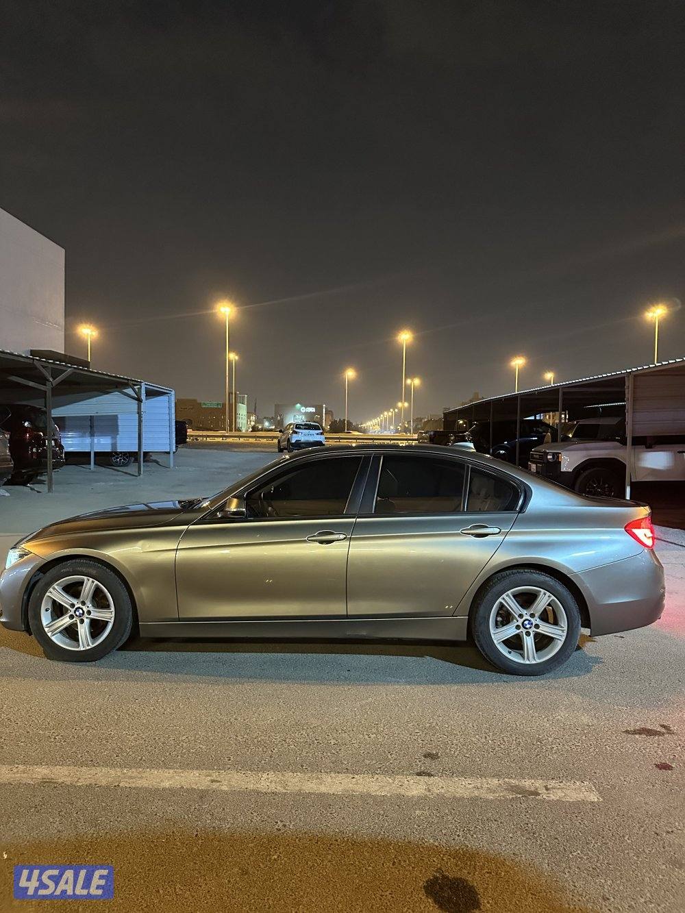 للبيع bmw 320i موديل 2016 ماشي 80الف شرط الفحص بحاله ( ممتازه )6