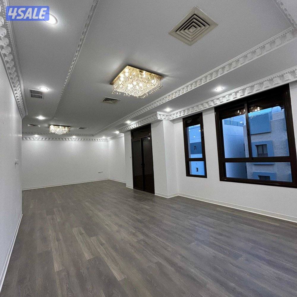 دور كامل للايجار في الصديق قطعة 71