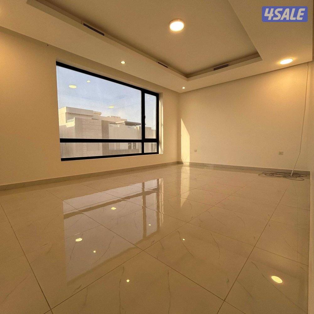 دوبلكس للإيجار في الفنيطيس قطعة 36