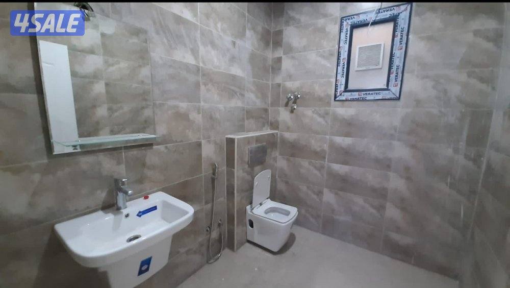 للايجار بيت في جابر الاحمد 3 ادوار شارع واحد4