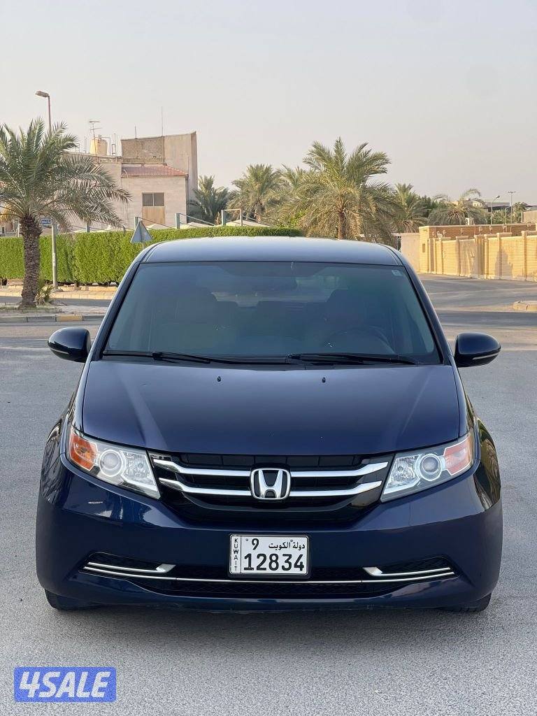 للبيع هوندا  اوديسي ٢٠١٤ بحاله الوكاله شرط الفحص1