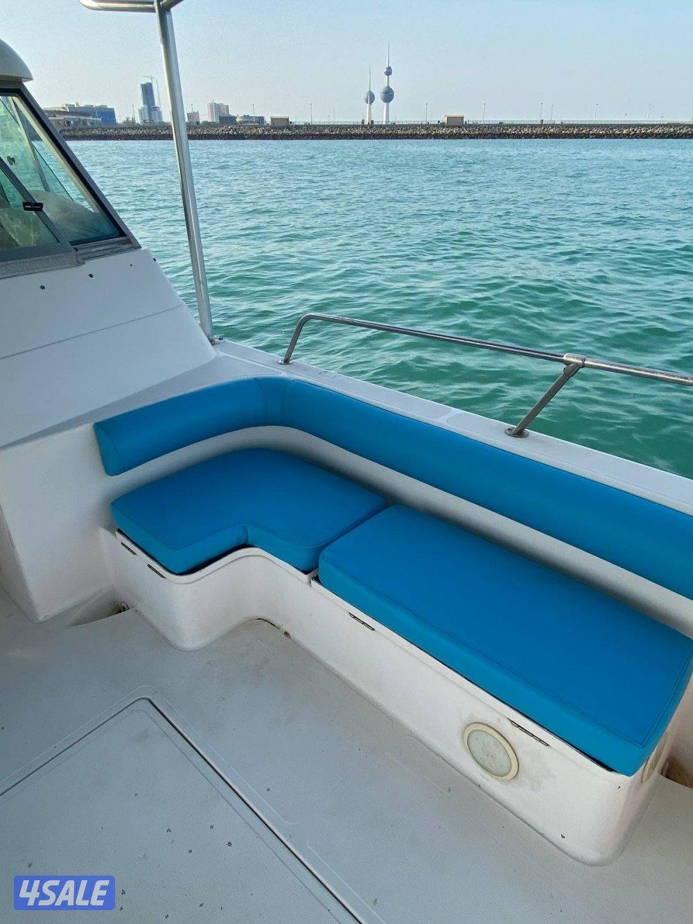 ‏تأجير طراد للإيجار5