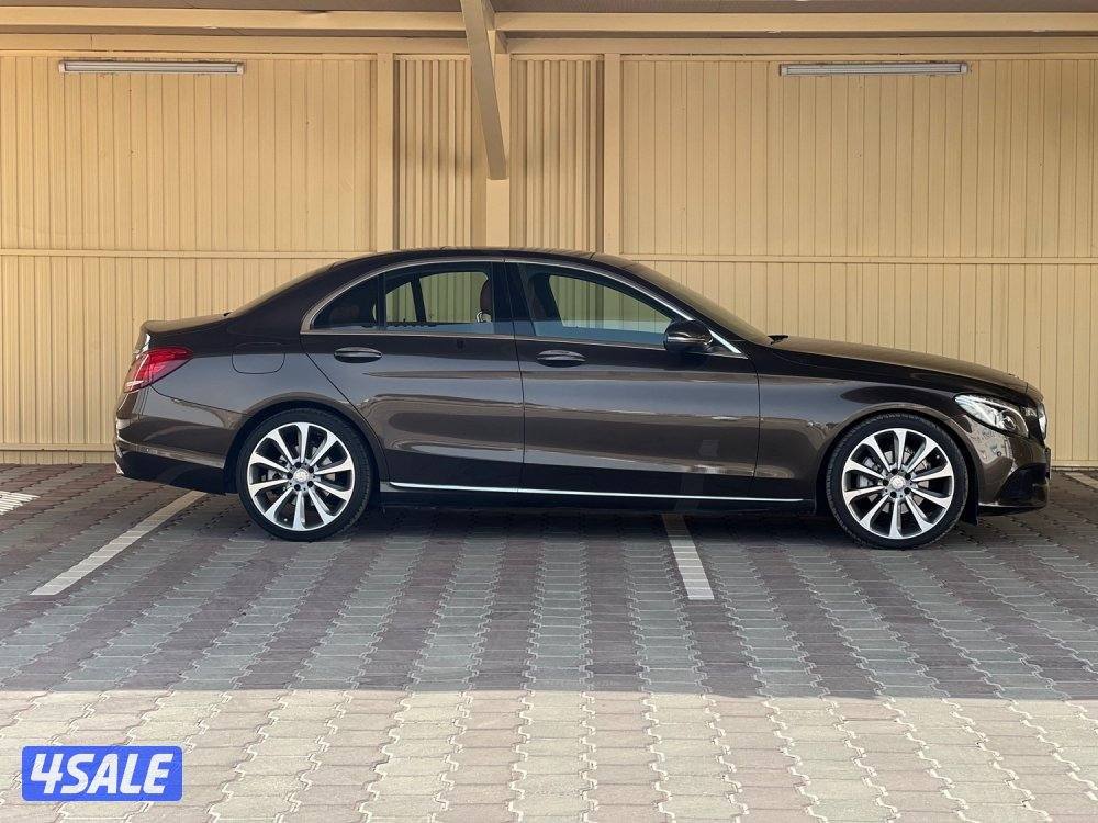 للبيع c200 موديل 20164