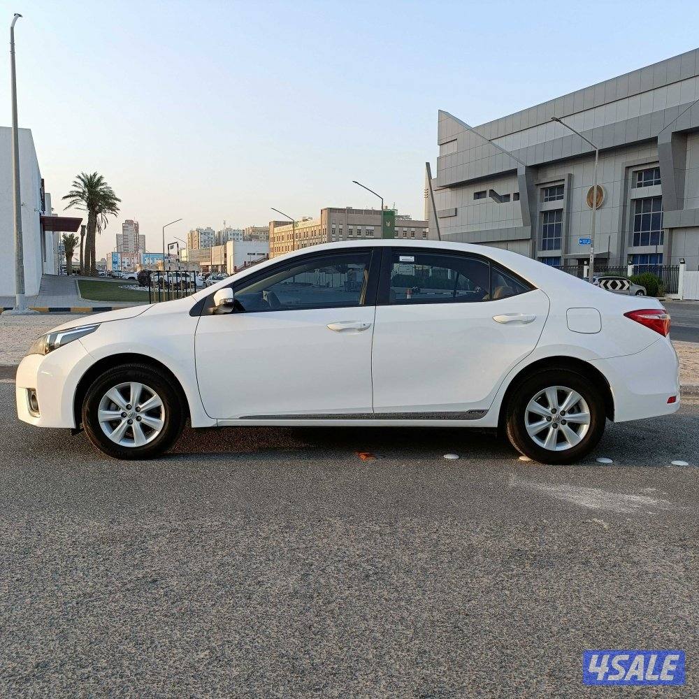For Sale by First and Only Owner – Well-Maintained Corolla XLI 20152