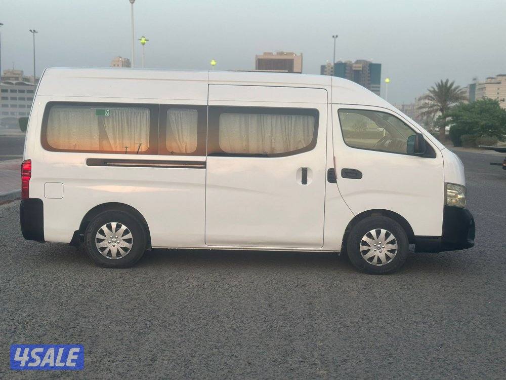 باص نيسان اورفان 20194