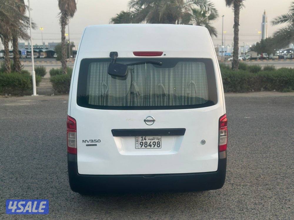 باص نيسان اورفان 20195