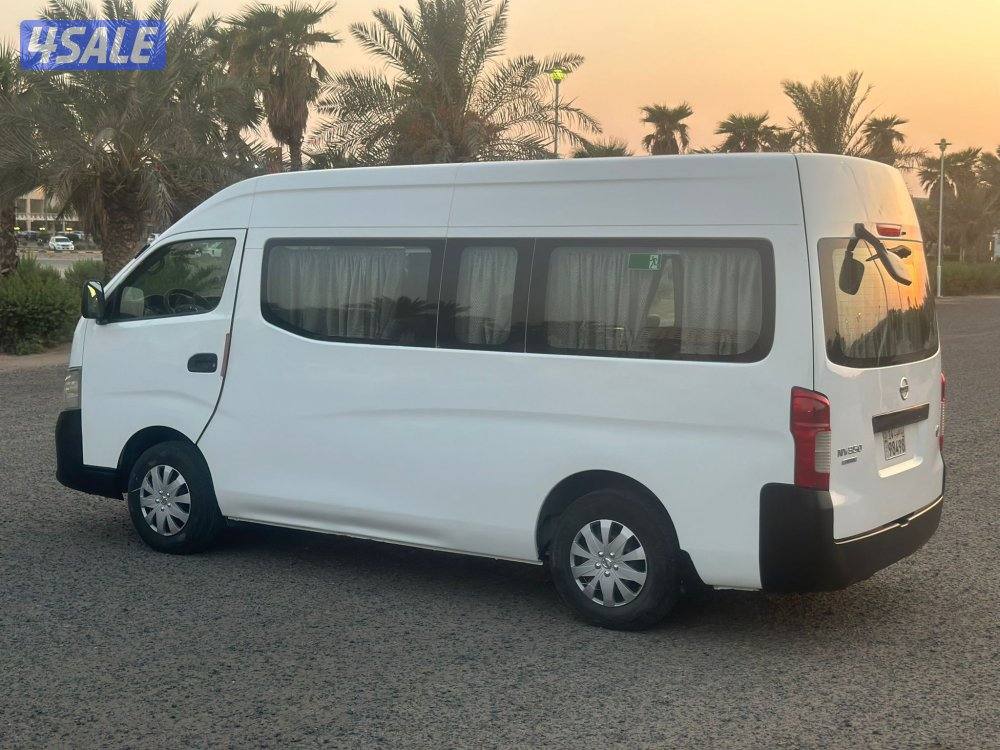 باص نيسان اورفان 20196