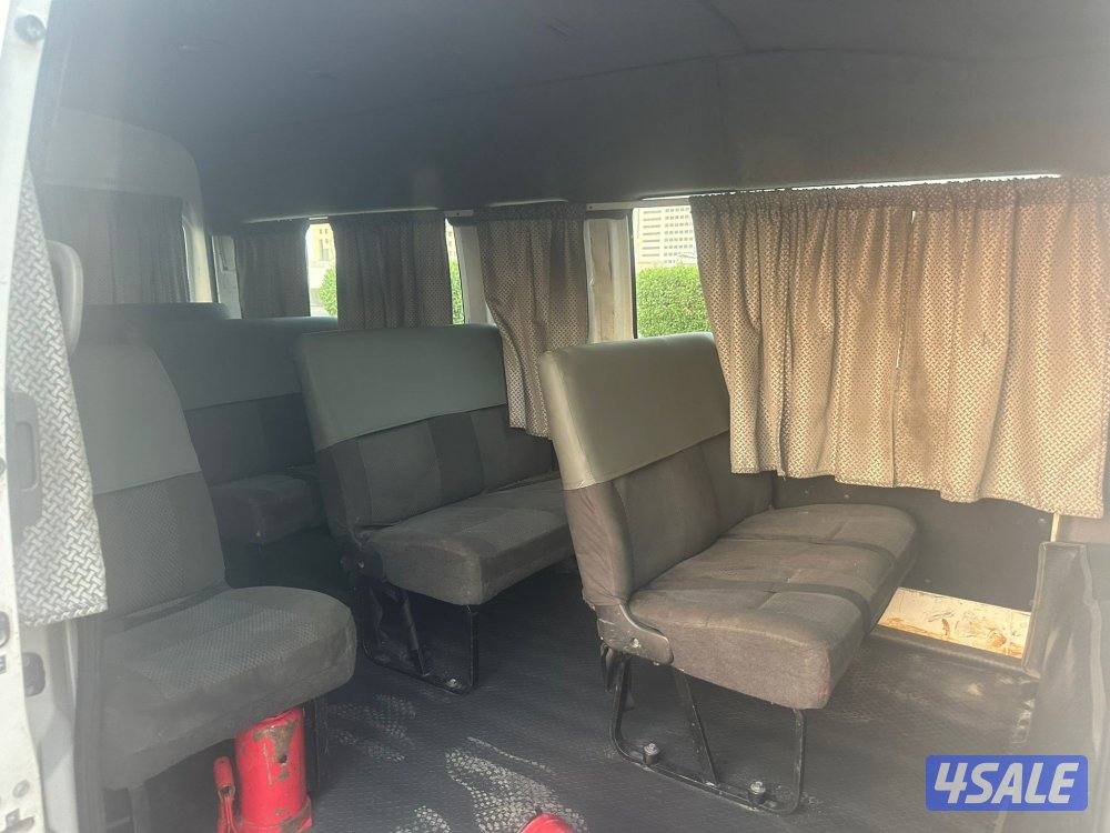 باص نيسان اورفان 20198