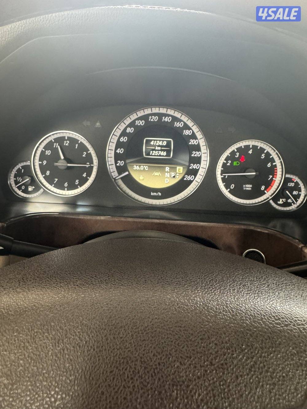 للبيع مرسيدس E300 موديل 2012 عداد 125 الف كيلو شرط الفحص9