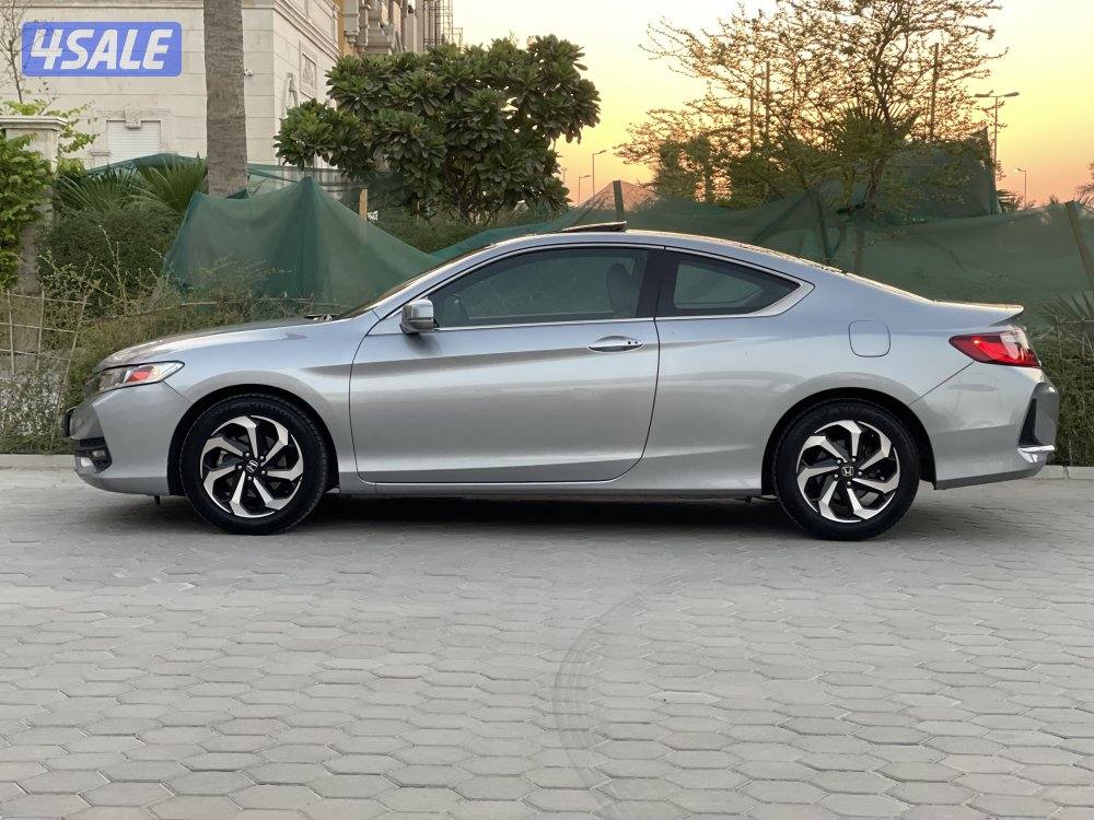 هوندا اكورد كامل الموصفات المالك الاول عداد 85 موديل 20171