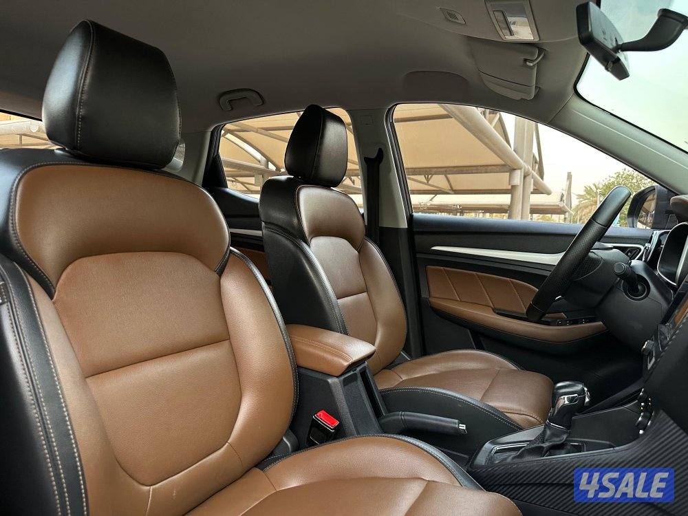 للبيع جيب MG ZS موديل 2019 وارد الوكاله8