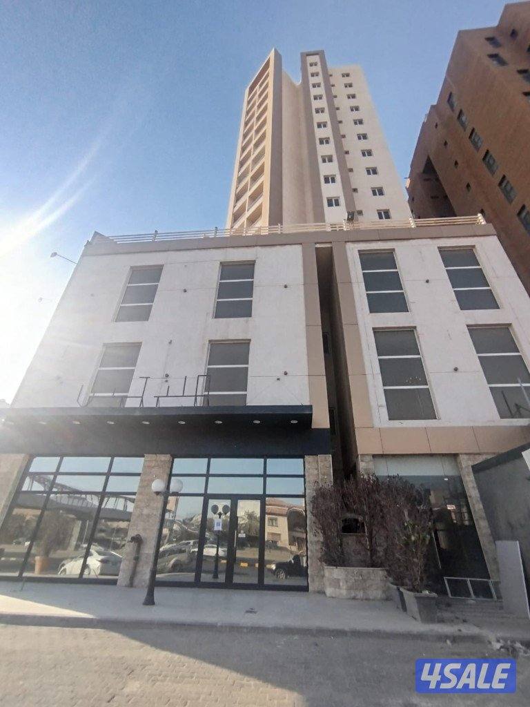 للايجار 3 ادوار تجاري بالسالمية على الدائري الخامس0