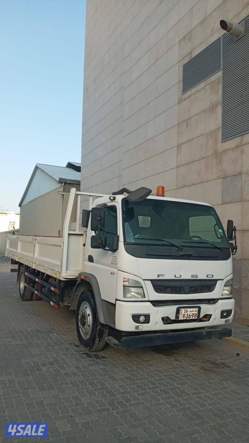 للبيع ميتسوبيشي كانتر فوسو6