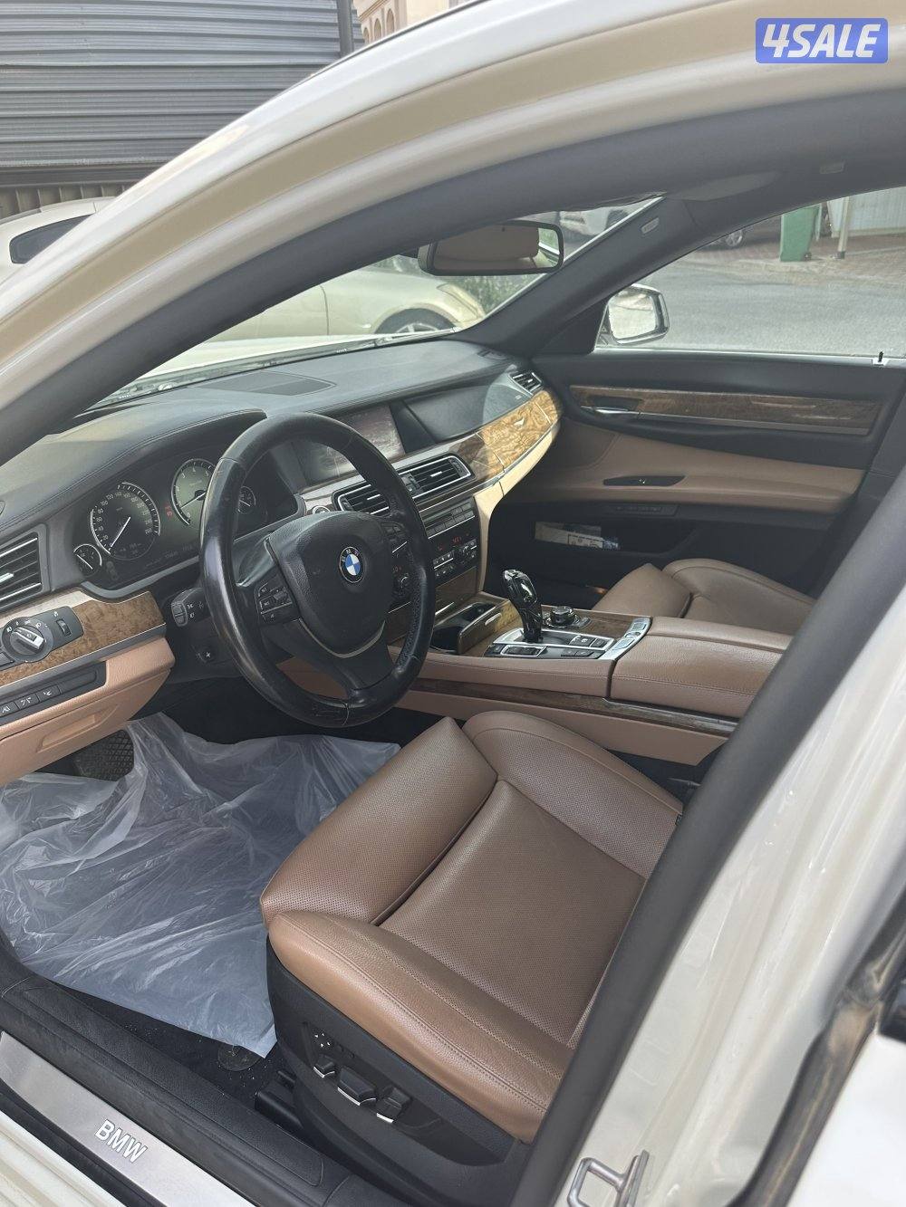 بي ام 750Li موديل 20114