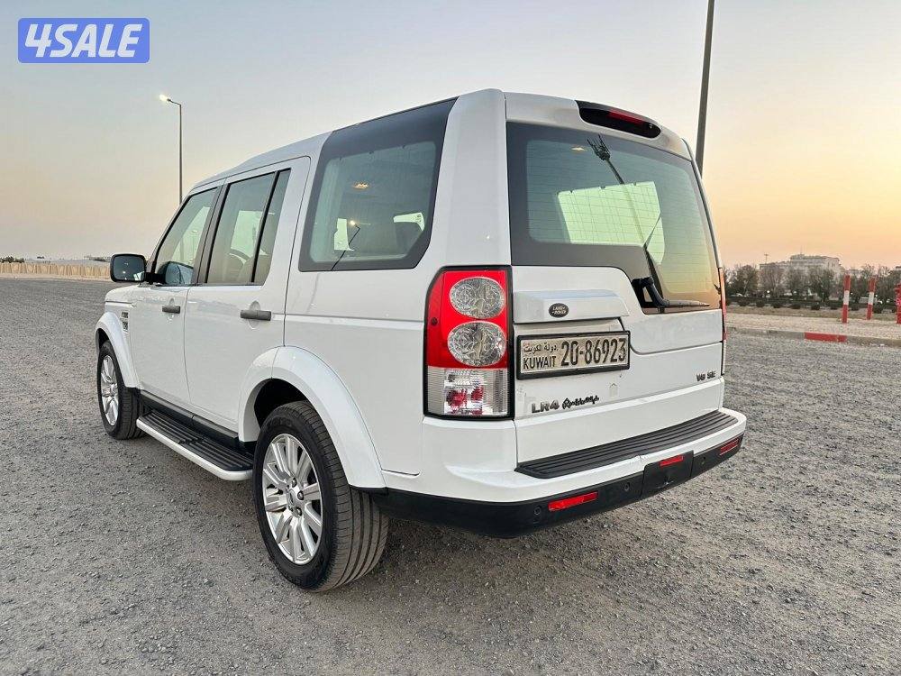 لاندروفر LR4 موديل ٢٠١٣ بحالة الوكالة في قمة النظافة5