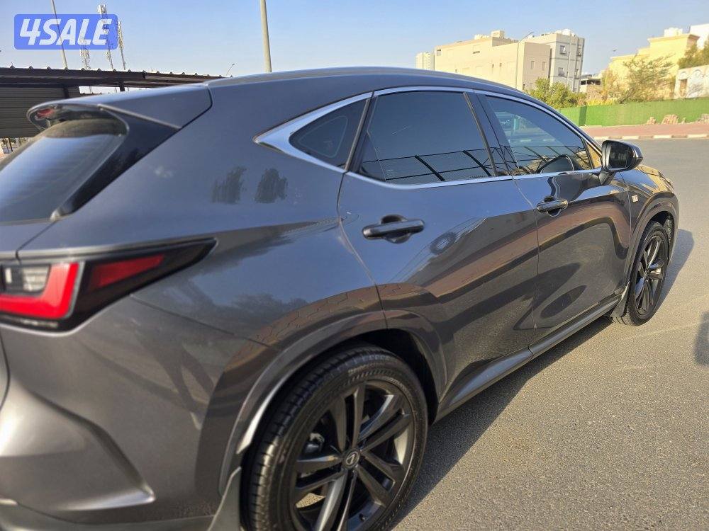 لكزس الساير موديل NX350 2024 بحالة الوكالة6